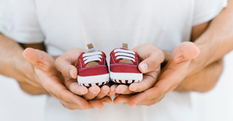 10 Critical Pregnancy Complications in Surrogacy: Risks and Solutions